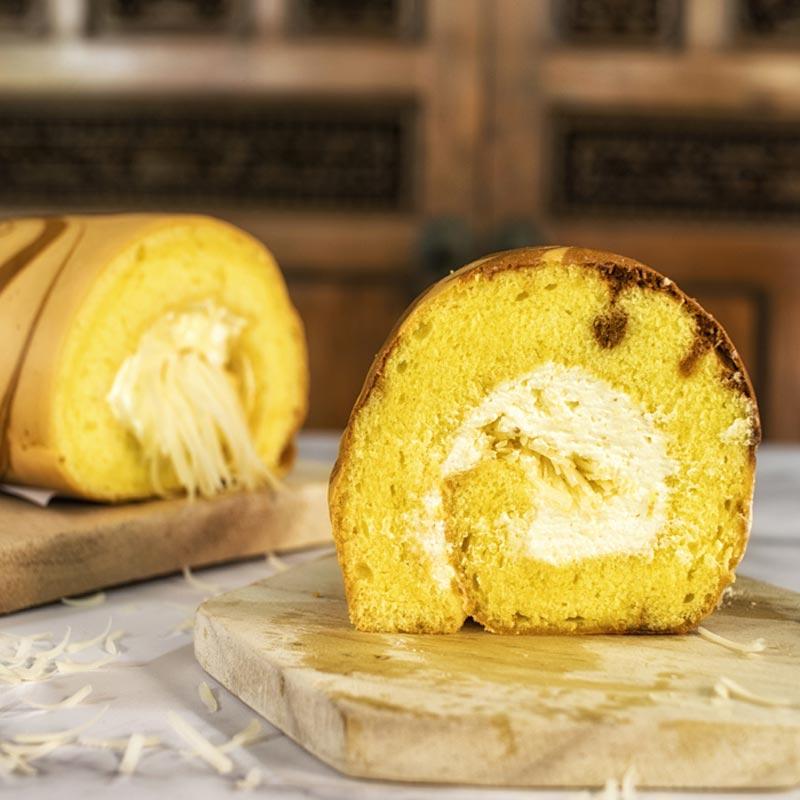 Bolu Gulung Keju - Resep Bolu Gulung Keju Enak Aneka Cake ...