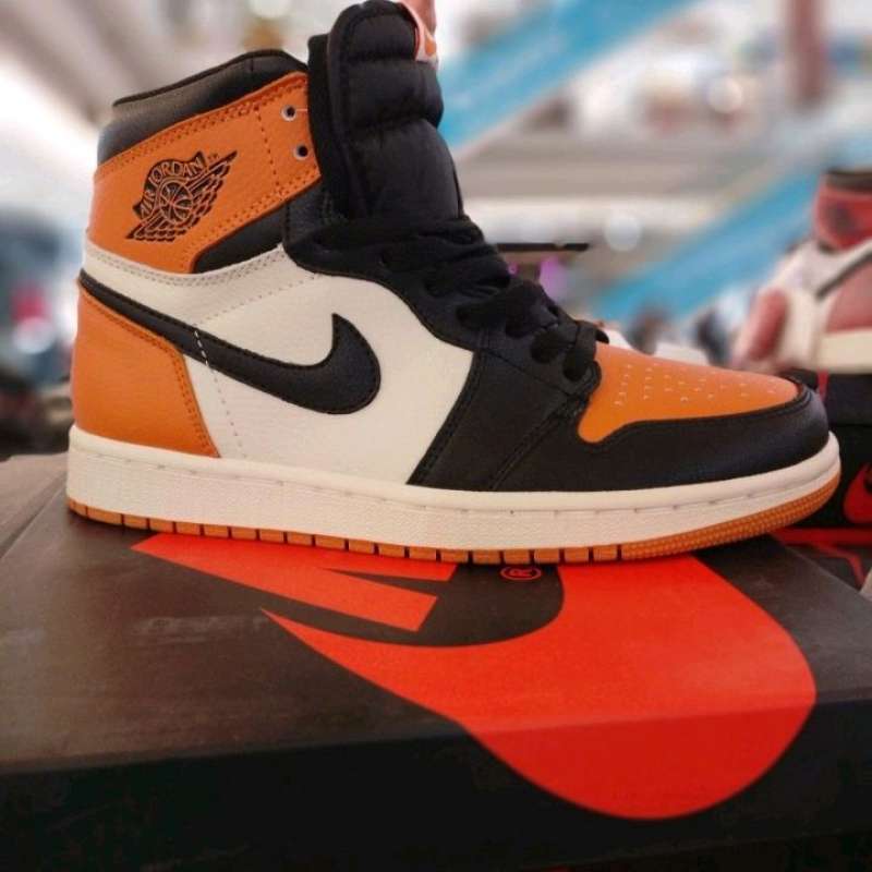 Jual Nike airjordan di Seller Toko dinru - Kab. Sleman, DI Yogyakarta