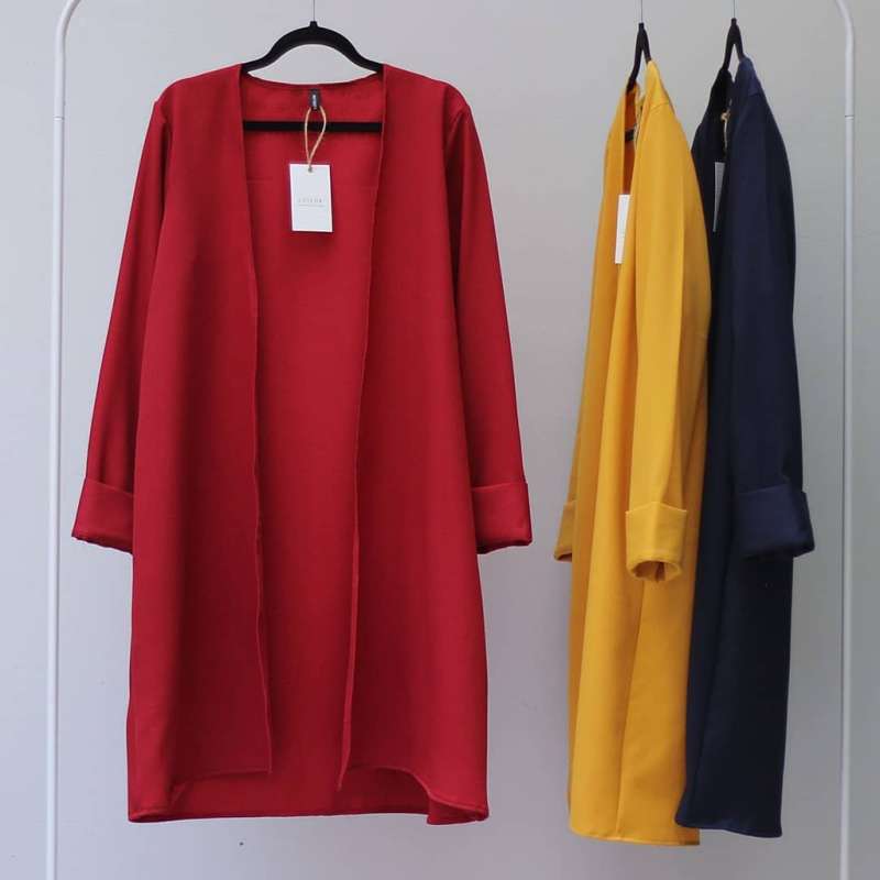 Tops fora. актуальные топы. топ одежда. бежевый топик. Tops fora.