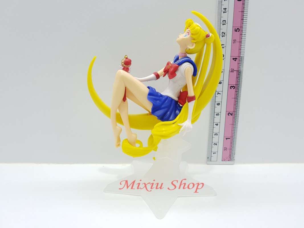 Jual Sailor Moon Usagi Tsukino Moonlight Bulan Anime Action Figure di Seller
