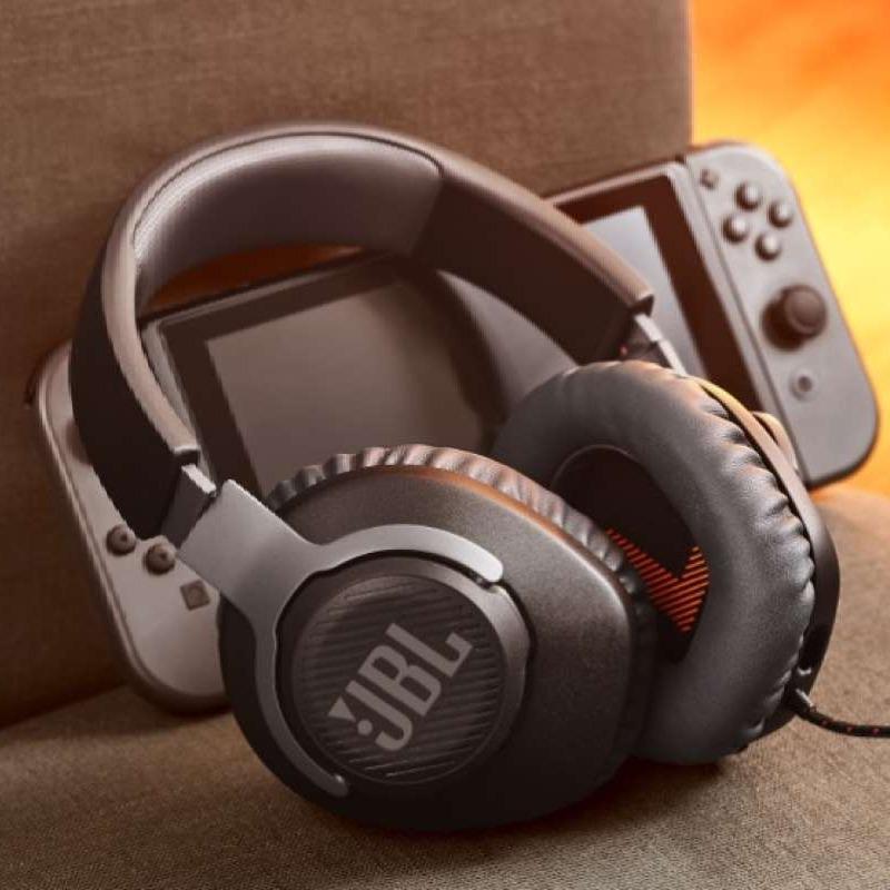 Jual Jbl Quantum 100 Gaming Headset Overear With Detachable Mic
