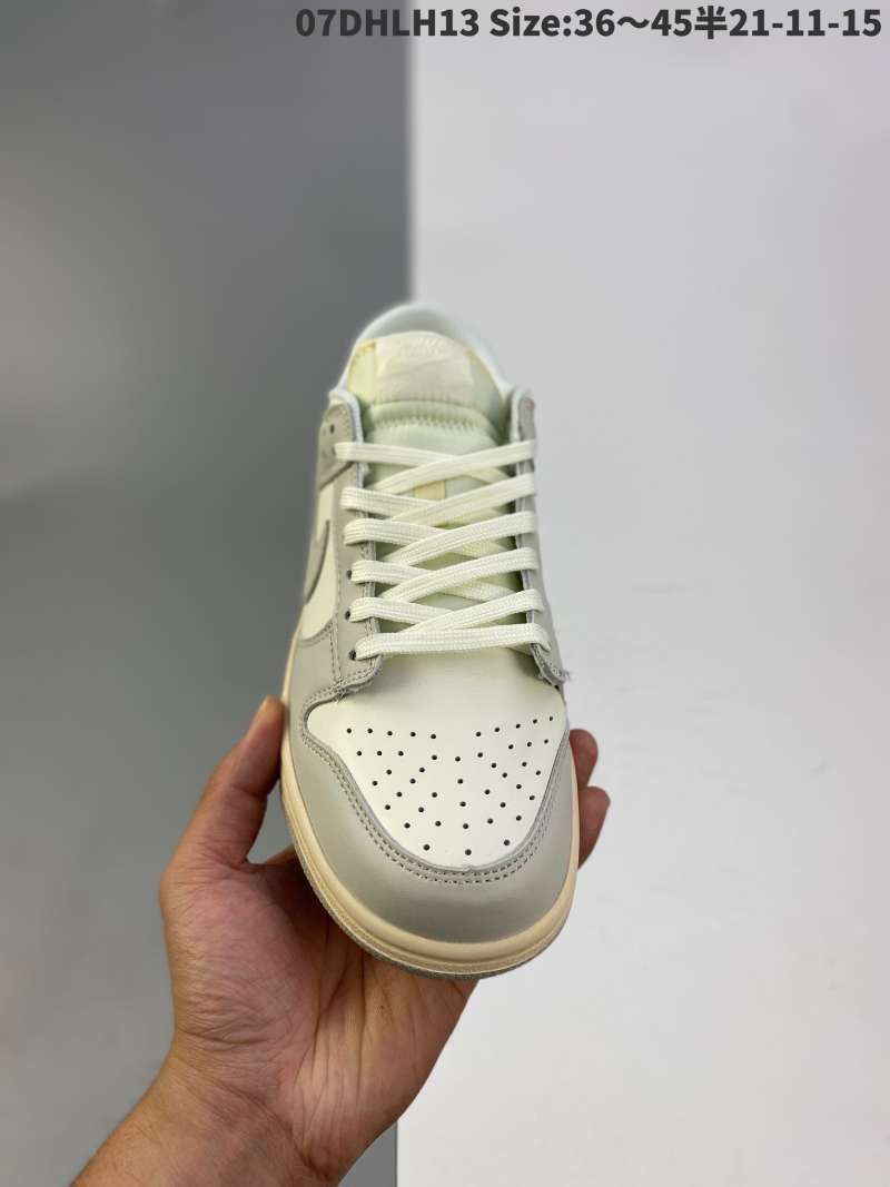dunk white bone