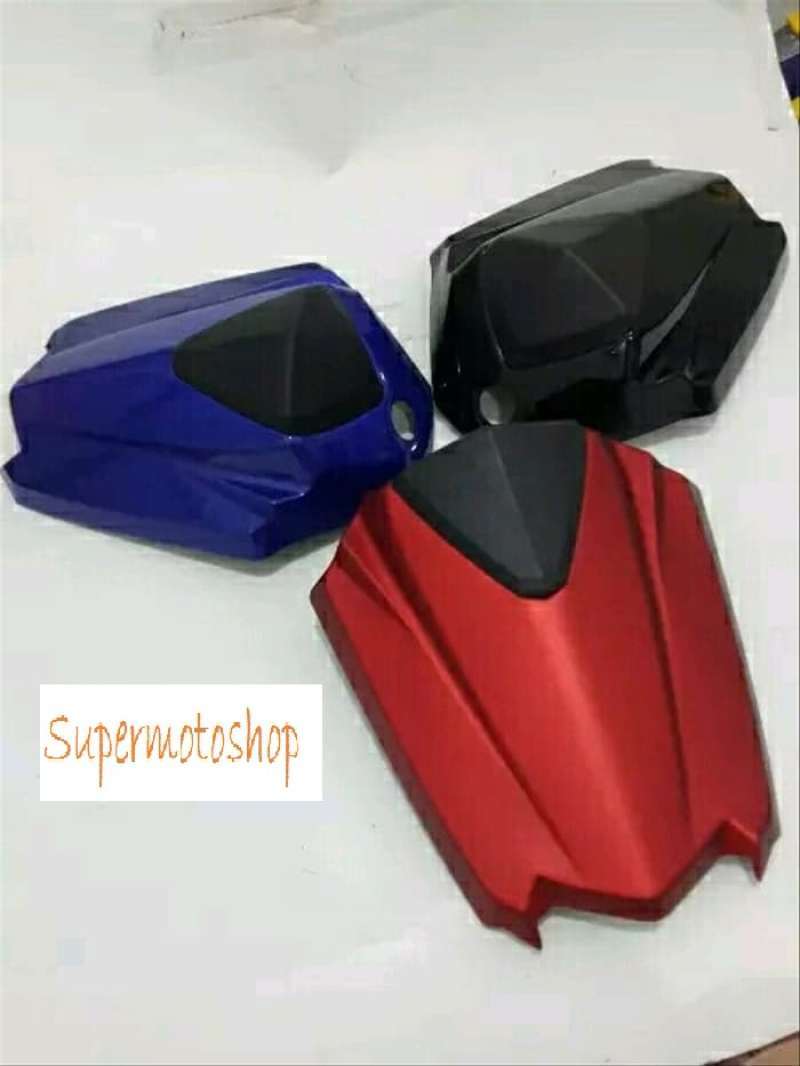 seat cover for r15 v3