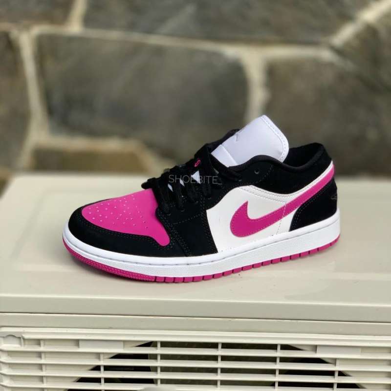Jual NIKE AIR JORDAN 1 LOW WMNS BLACK CACTUS FLOWER di Seller shoebite