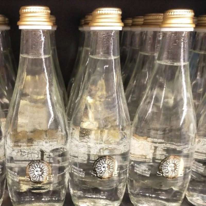 Jual Sparkling mineral water/Sole sparkling water 330 ml di Seller