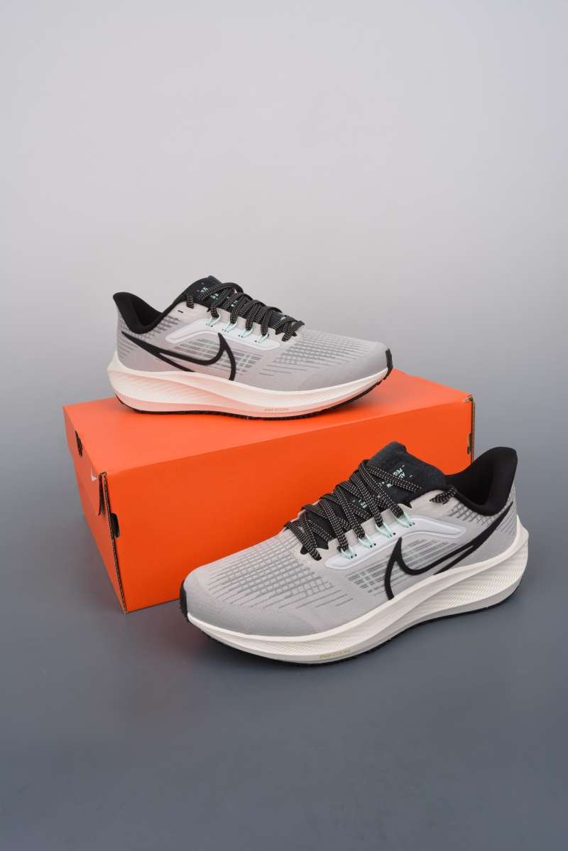 Jual Nike zoomx invincible run FK 2 casual running shoe 43 di Seller YIWANG SHOP Hong Kong