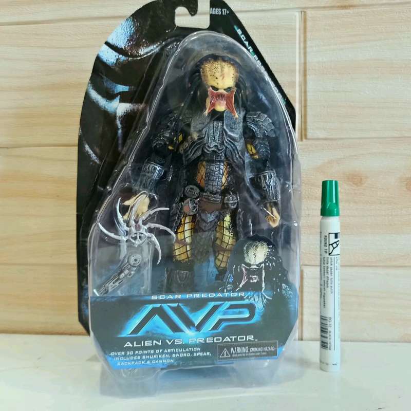 Jual Mainan figure scar predator AVP Alien vs predator avp movie series