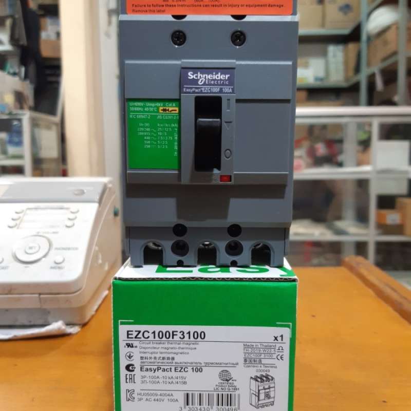 Jual MCCB EZC100F 100A 10KA 3P schneider Original di Seller Kamijaya ...