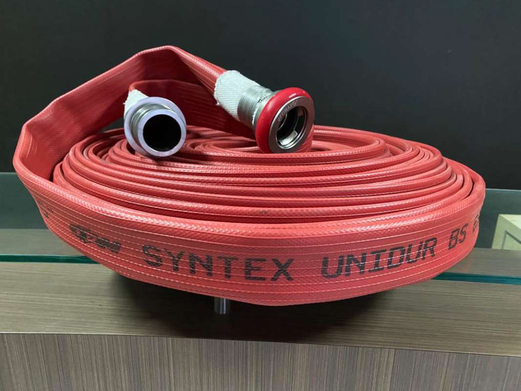 Jual Fire Hose Rubber 2,5 x 30 meter SINTEX UNIDUR OSW + Coupling