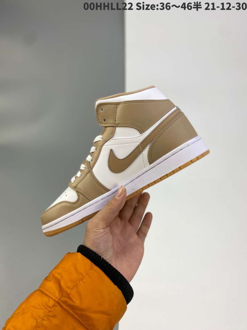 tan aj1