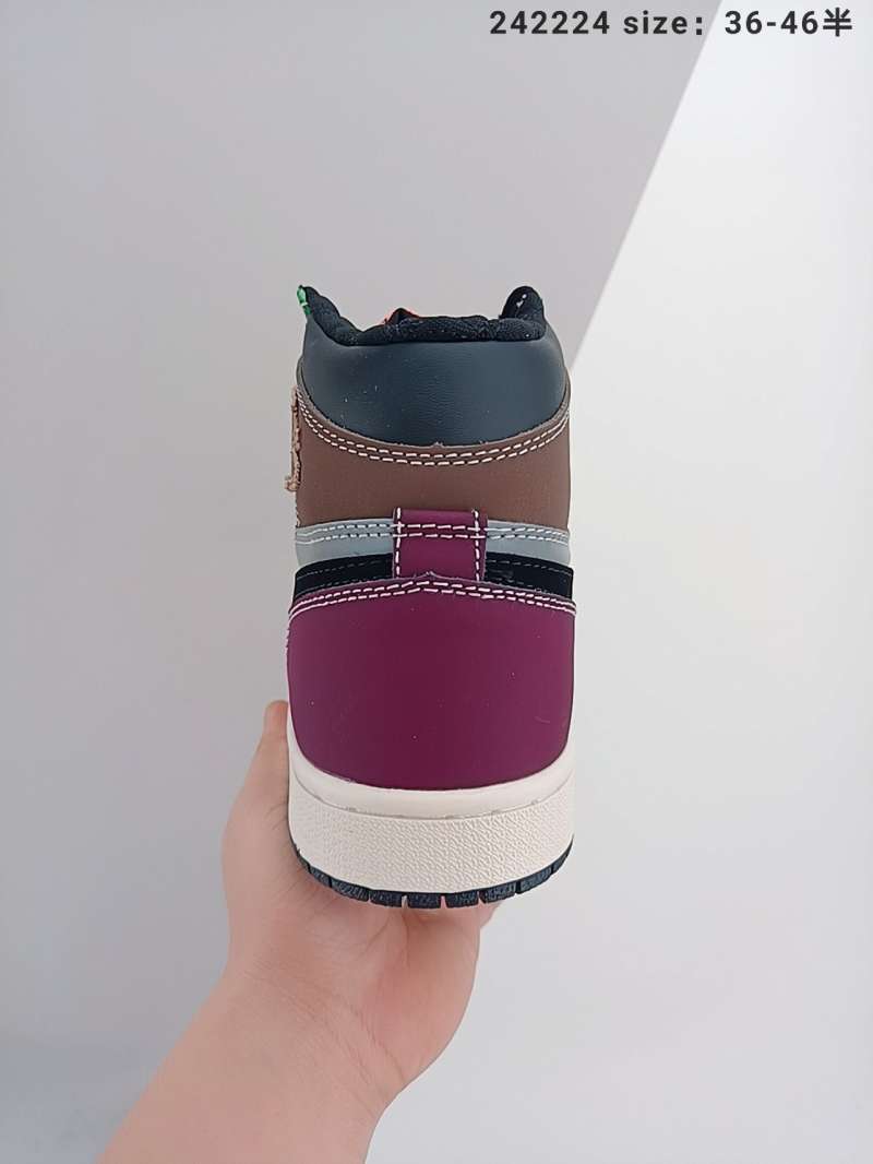 classic nike air jordan 1