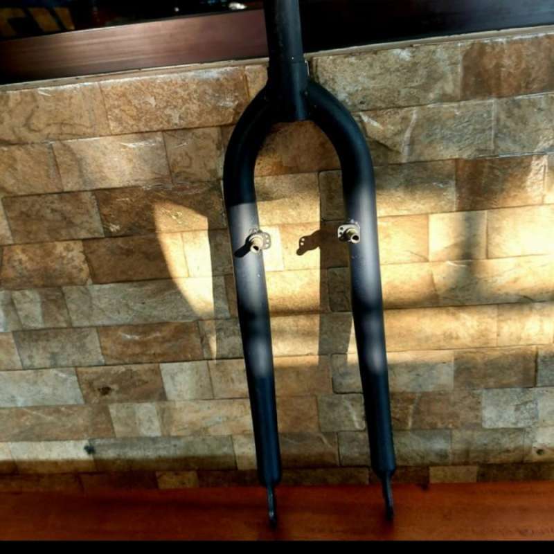 Jual fork Rigid 26 inch fibrik bisa pakai 700c pakai rem U brake di Seller Maira Bike Shop