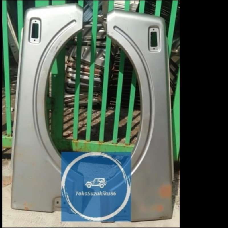 Jual Kulit Luar Fender Sparkboar Suzuki Jimny/Katana Original SGP di