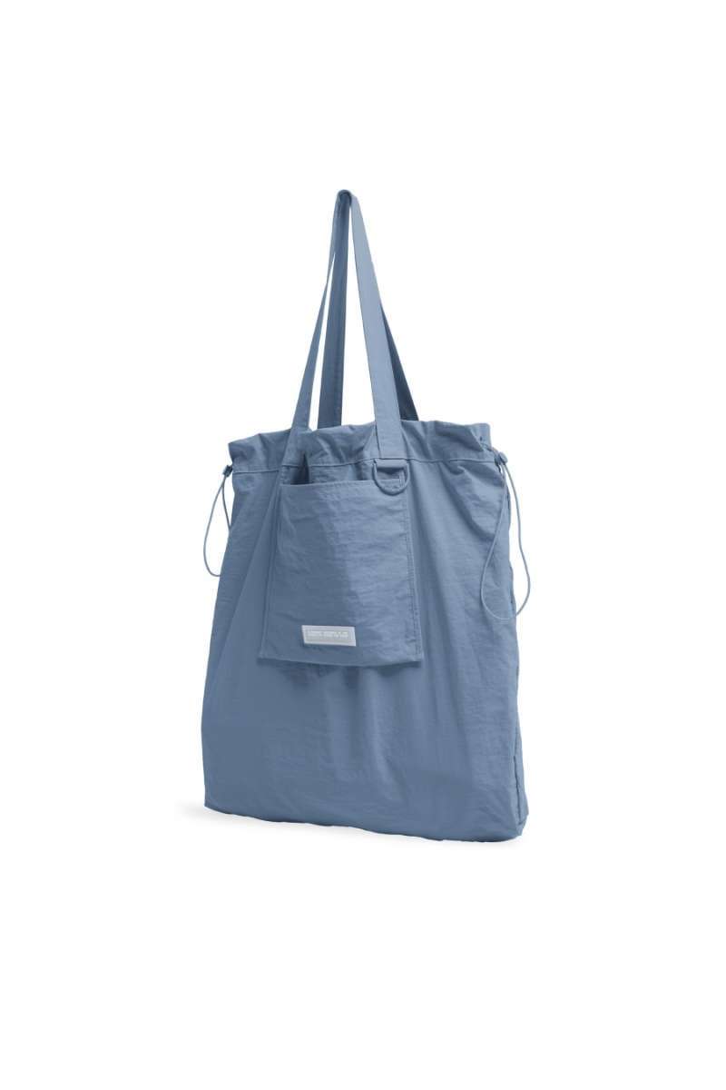 Promo beyond the vines drawstring toggle tote bag Diskon 6 di Seller