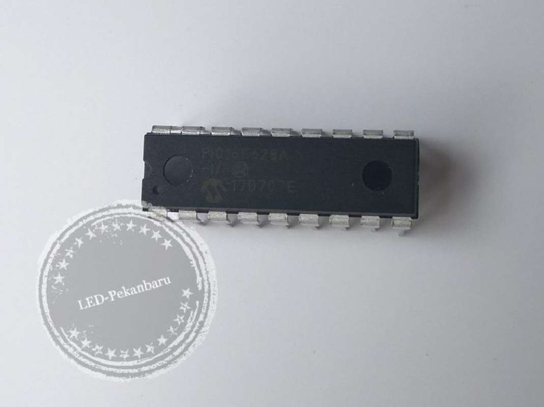 PIC16F628A-i/P PIC16F628A PIC16F628 DIP Flash-Based, Microcontroller 8-Bit CMOS