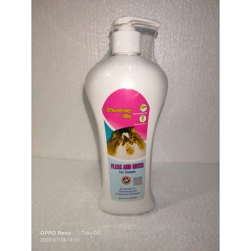Jual Cats Shampoo Fleas and Mites 532ml Effectively Kills Shampoo