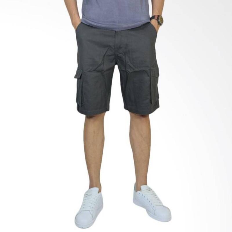 Travelling Nyaman dengan 10 Rekomendasi Celana Pendek Cargo Pria
