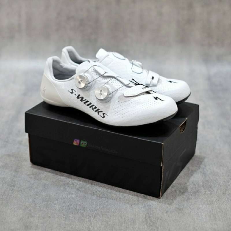 sepatu cleat roadbike