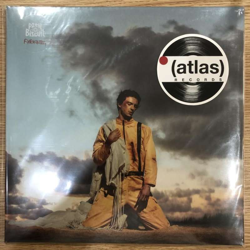 Jual Vinyl / Piringan Hitam PETIT BISCUIT Parachute di Seller ATLAS