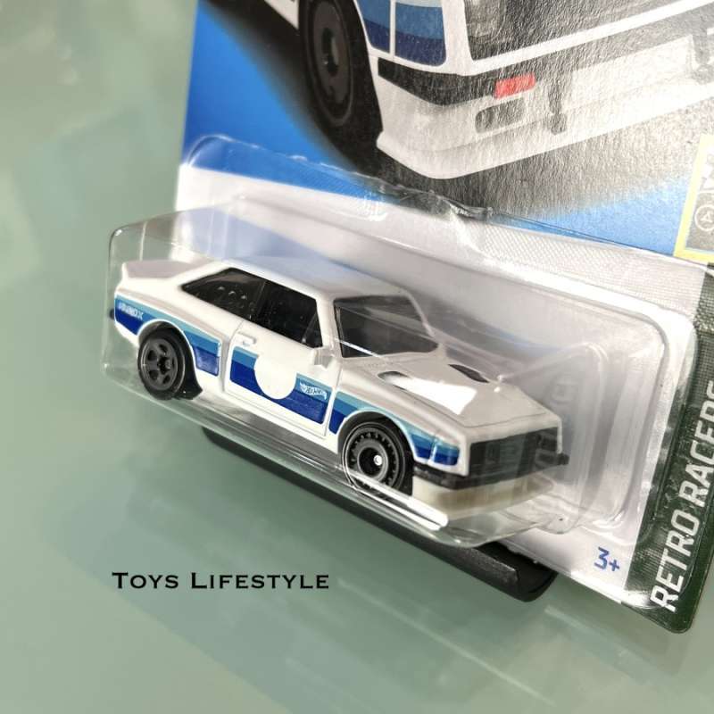 Corgi Vanguards VA09530 - Ford Escort Mk.1 RS2000 Scala 1:43 Argento