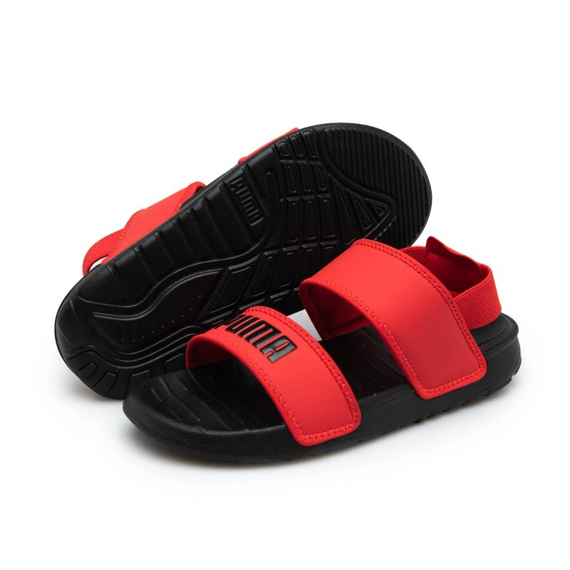 red pumas slides
