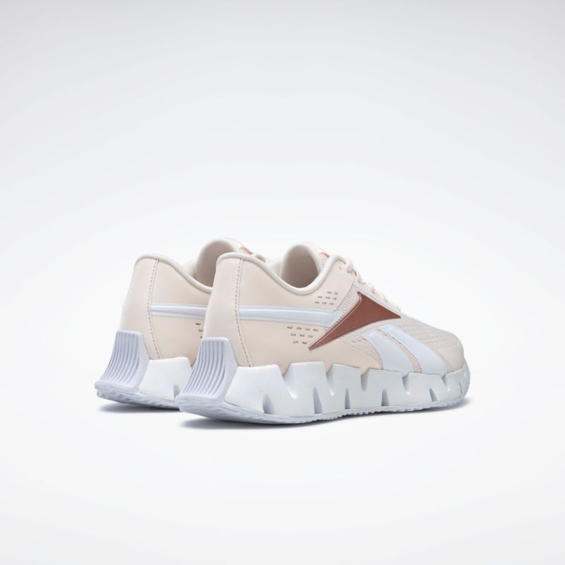 Jual Reebok Women Running Zig Dynamica 2.0 Shoes [REE1-FY9948] - Ceramic  Pink/Ftwr White/Twisted Coral 7 di Seller Blibli.com - Slipi, Kota Jakarta  Barat | Blibli