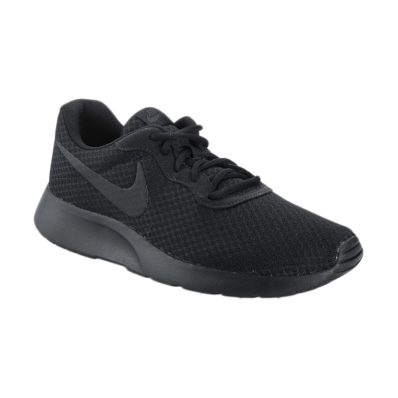 ضريبة فوق ديك رومي nike full black 