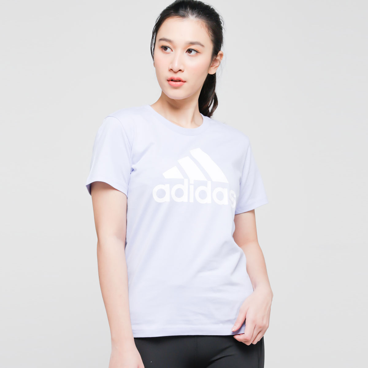 Adidas Damen T-Shirt Essentials Regular T-Shirt H07809 Desportivo