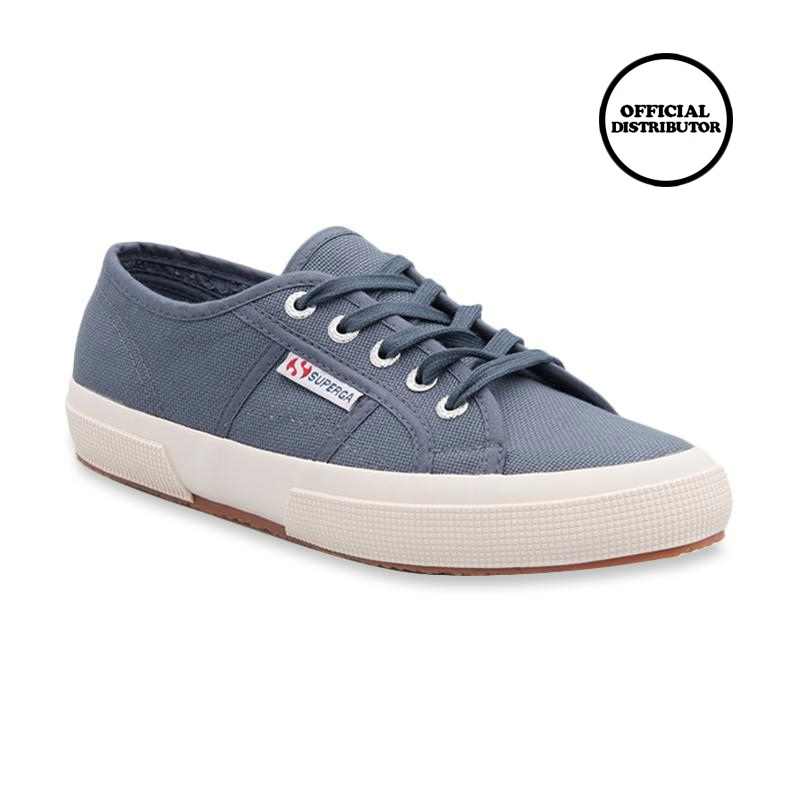 Harga superga on sale 2750 cotu classic