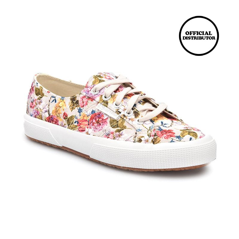 Toko superga store di jakarta