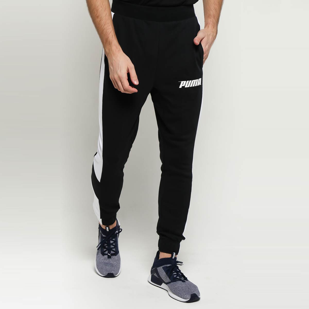 PUMA Rebel Sweatpants Celana Olahraga 