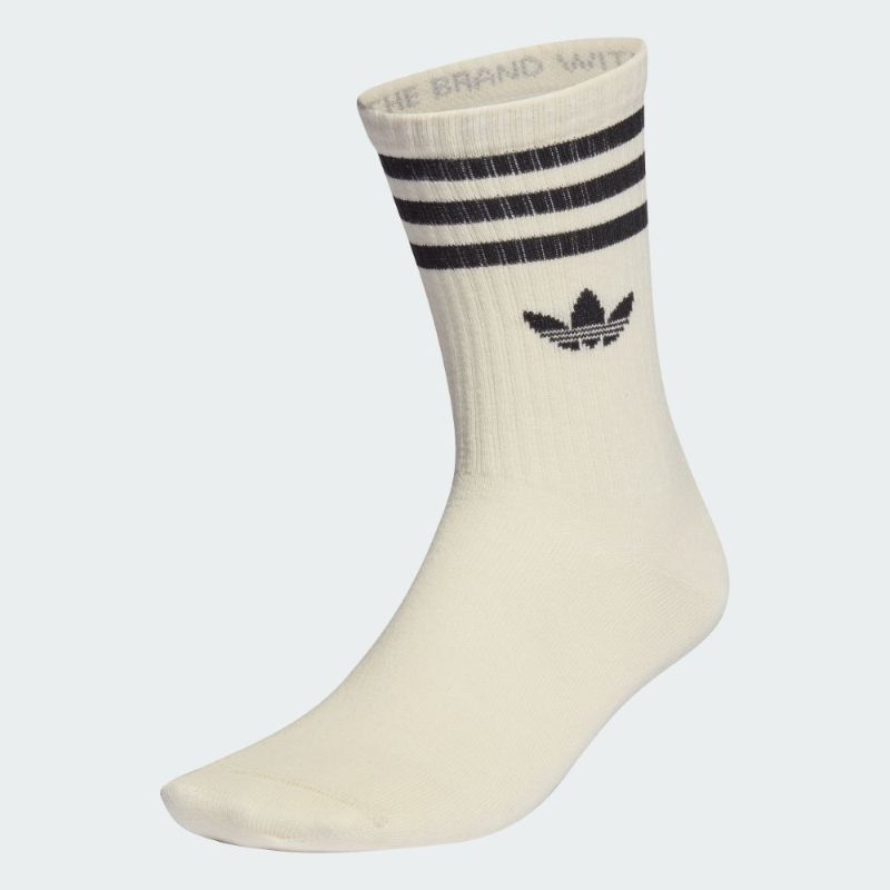 Adidas hotsell color kaki