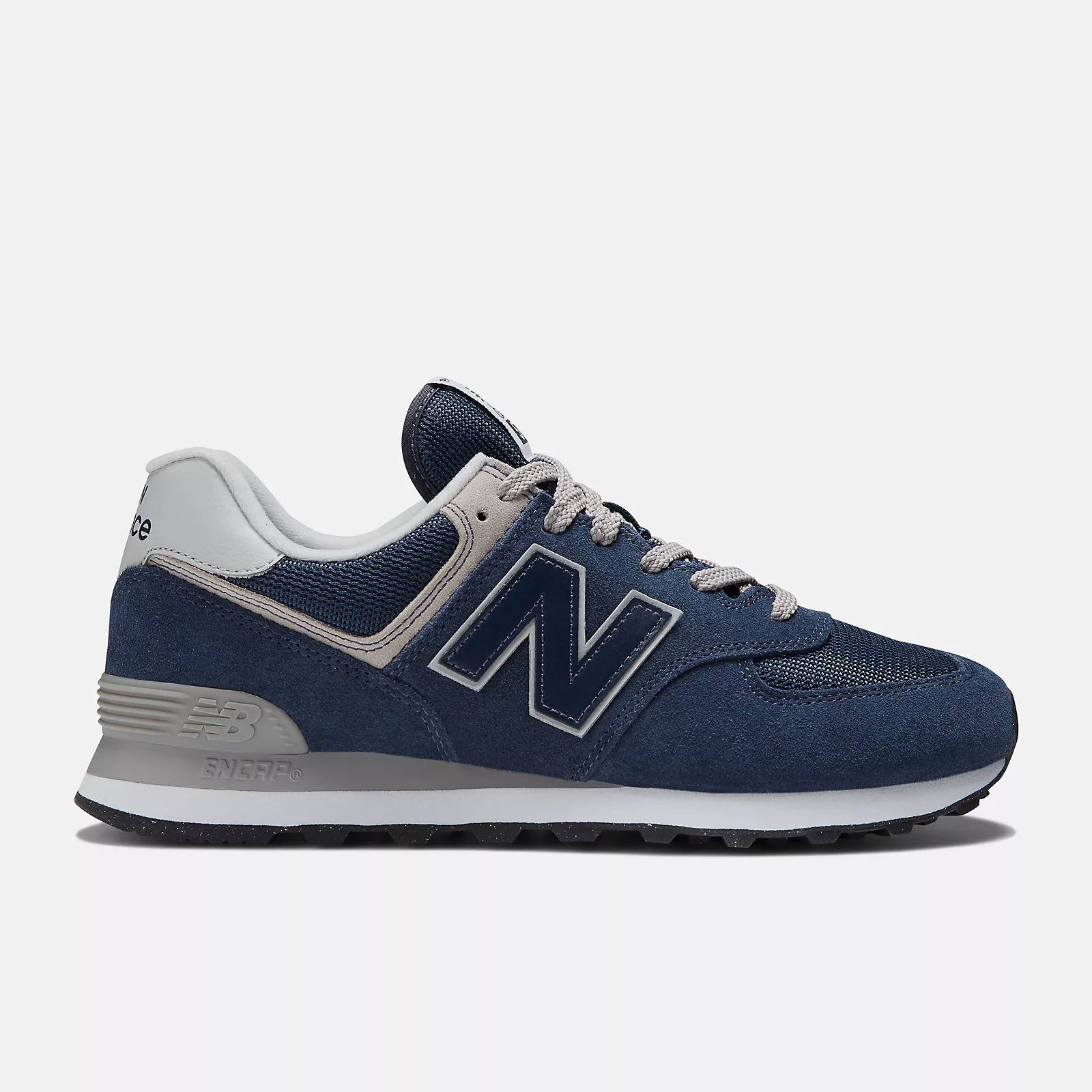 New balance shop store evergreen walk