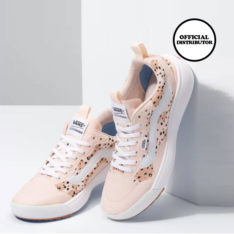 vans ultrarange exo tiny animal