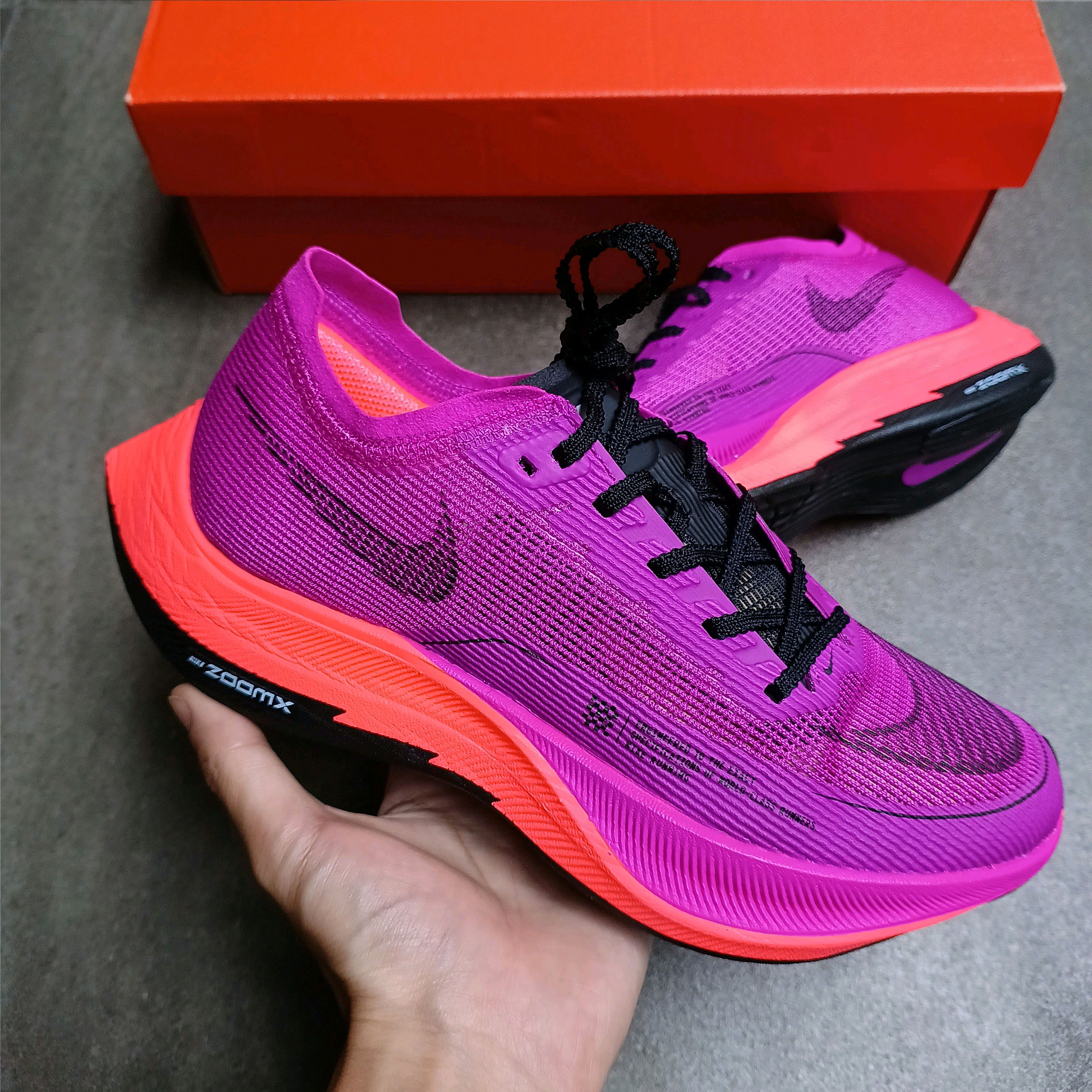 Nike hot sale vaporfly violet