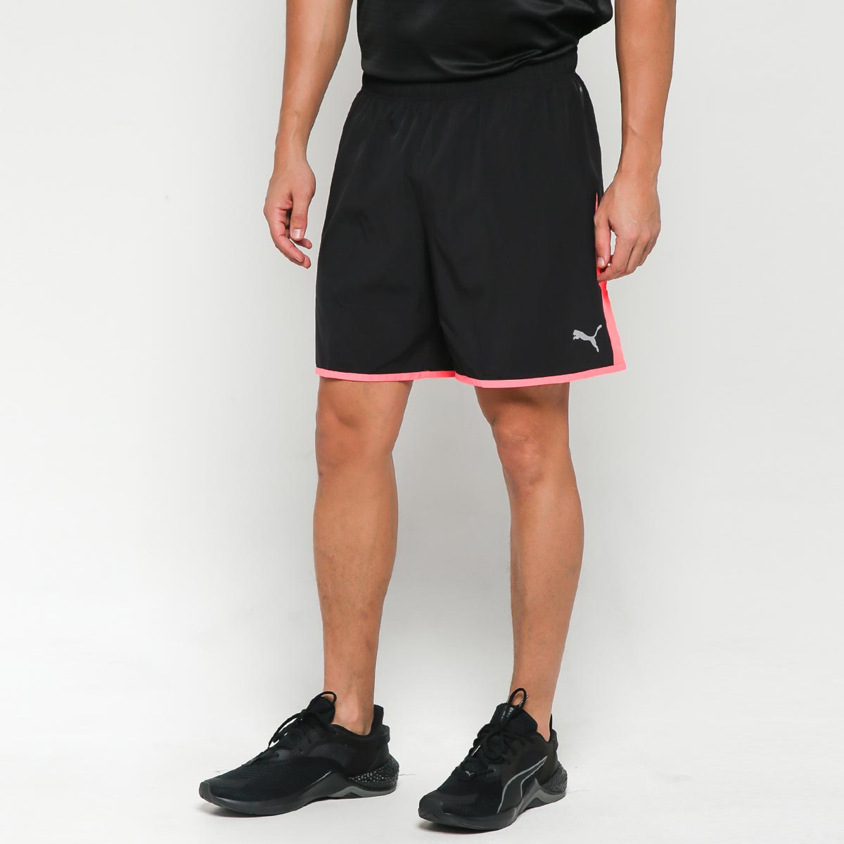 Jual Puma Men Training Last Lap Color Block Short Pants 518967 01 Online Desember 2020 Blibli