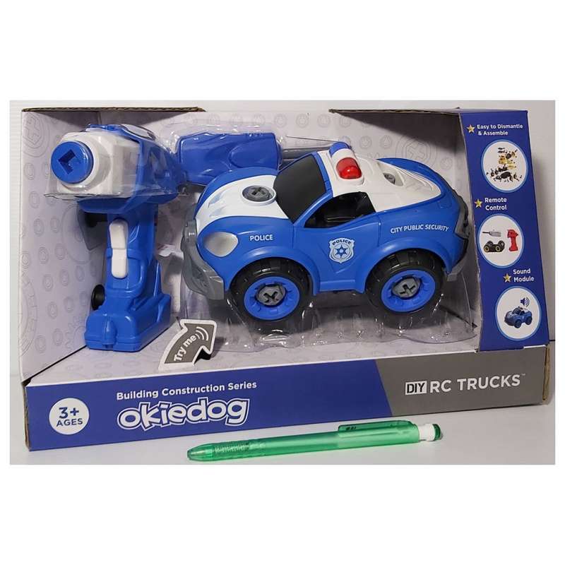 dog in remote control car