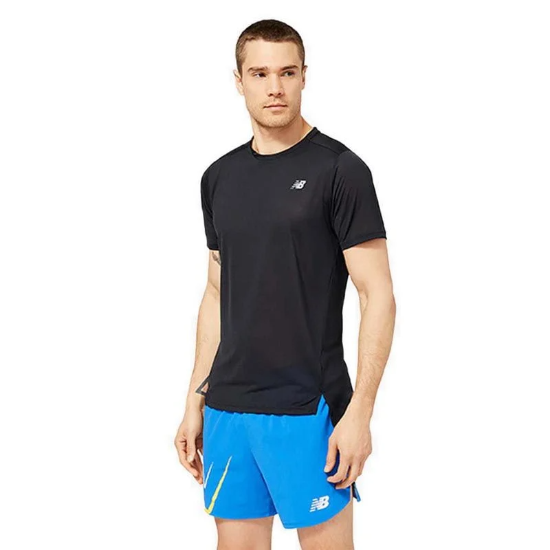 Jual New Balance Men Accelerate Short Sleeve Kaos Olahraga Pria ...