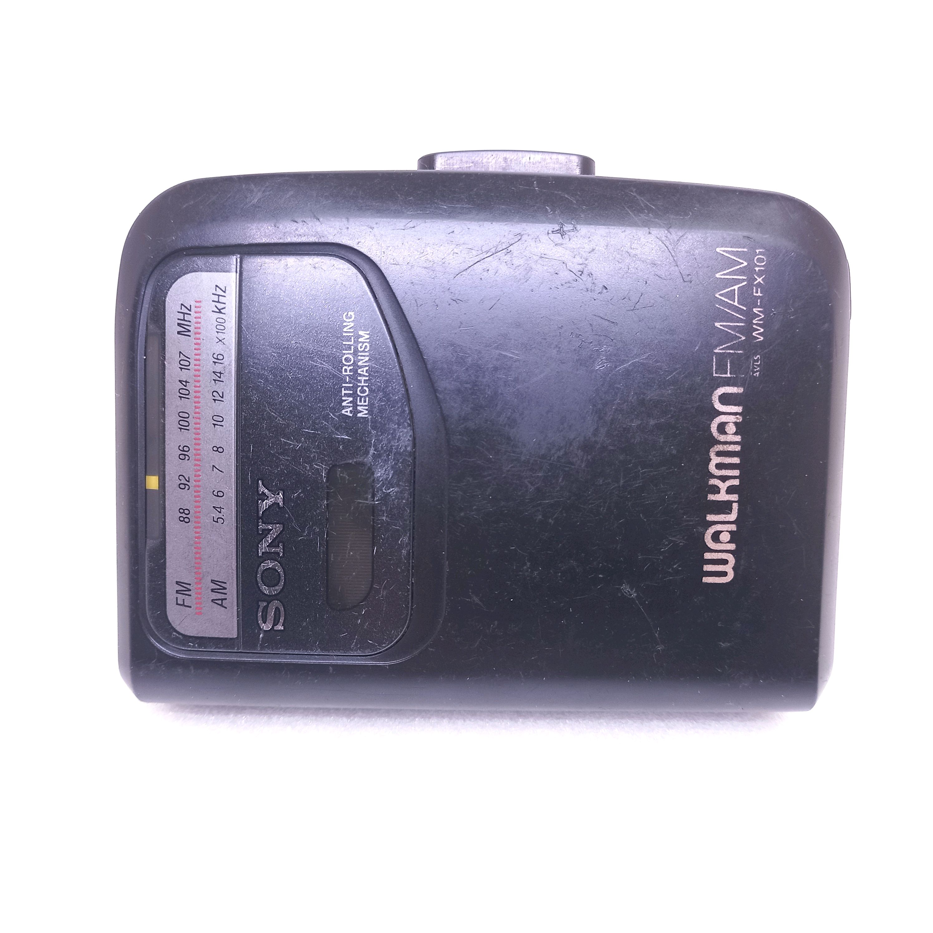 Jual walkman Sony WMFX101 tape player kaset pita radio fm am mini