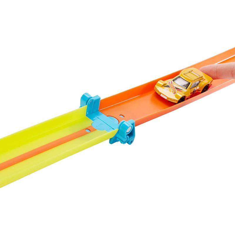 hot wheels premium curve track