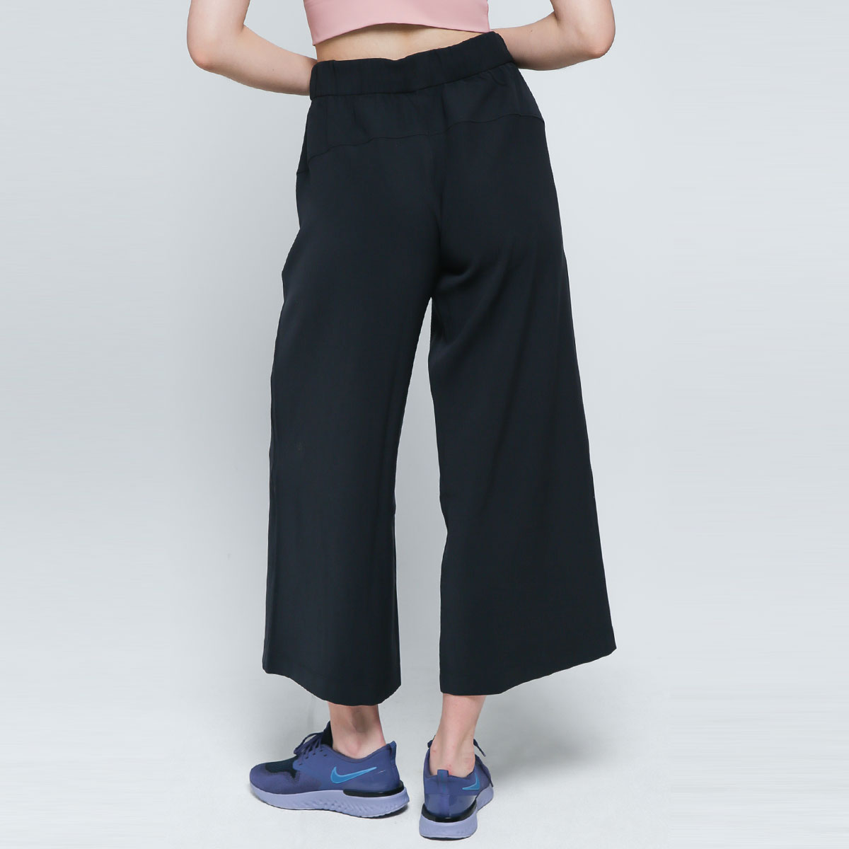 8 Wl Pant *Woven Celana Olahraga 