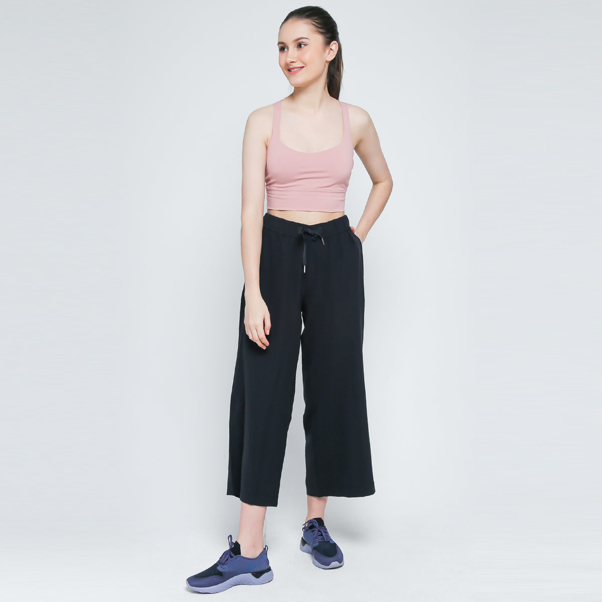 8 Wl Pant *Woven Celana Olahraga 