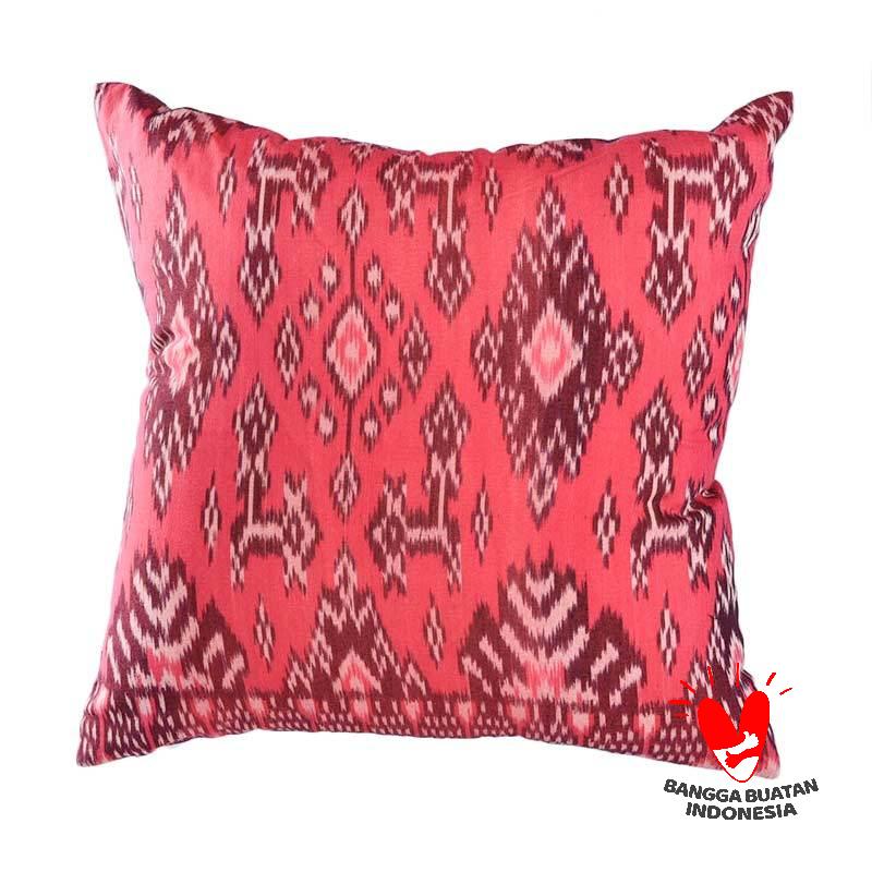 jual bantal bantal kroto kombinasi sarung bantal merah maroon 40 x 40 cm harga jual bantal bantal kroto kombinasi sarung bantal merah maroon 40 x 40 cm harga