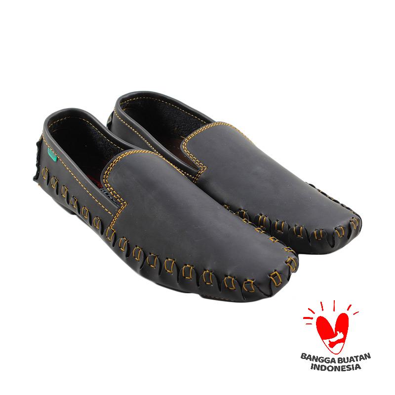 Black Master Zara Slip On Sepatu Pria - Black