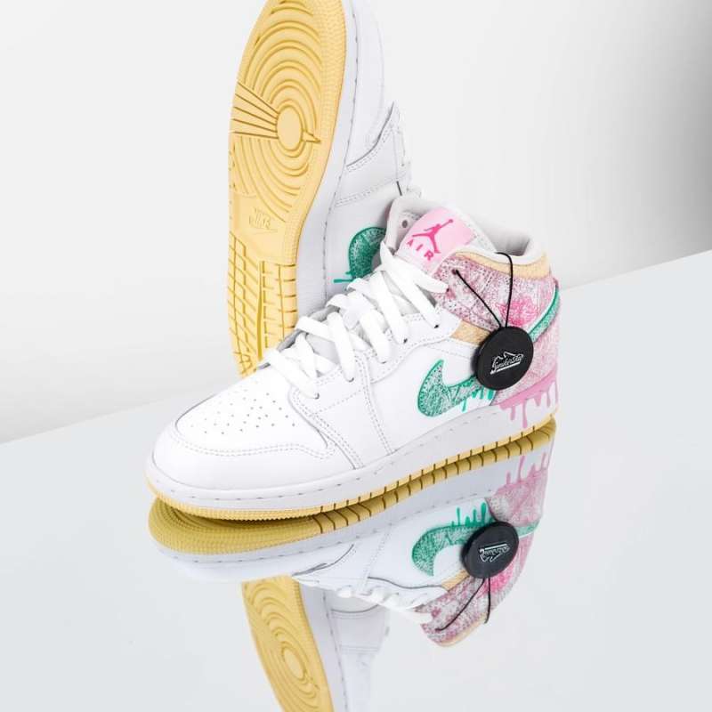 Jual Nike Air Jordan 1 Mid Paint Drip GS (100% Authentic) - 36 di ...