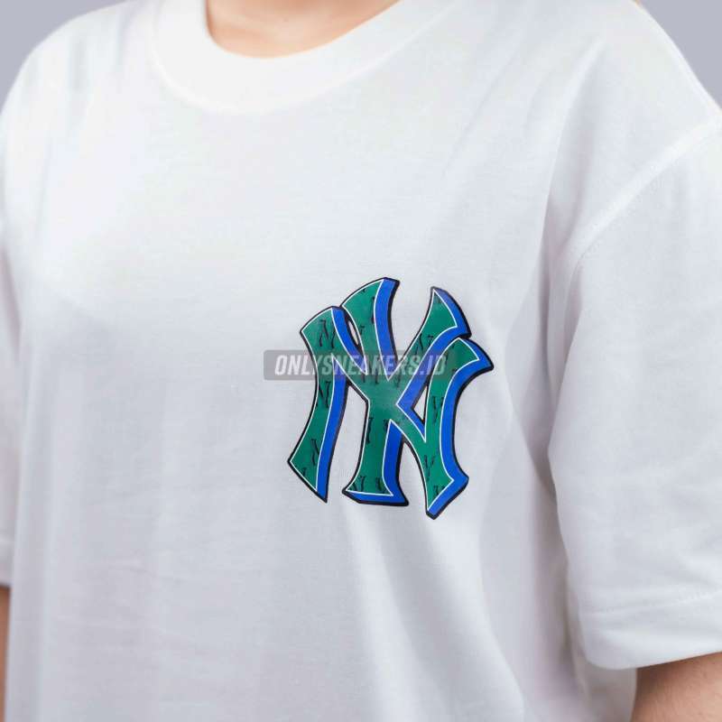 MLB NY YANKEES MONOTIVE WHITE TEE (100% AUTHENTIC)