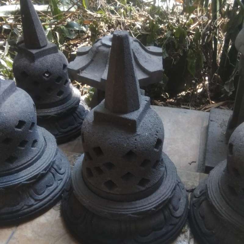 Jual Miniatur Stupa Candi Borobudur Batu Gunung Merapi / Candi Ukuran