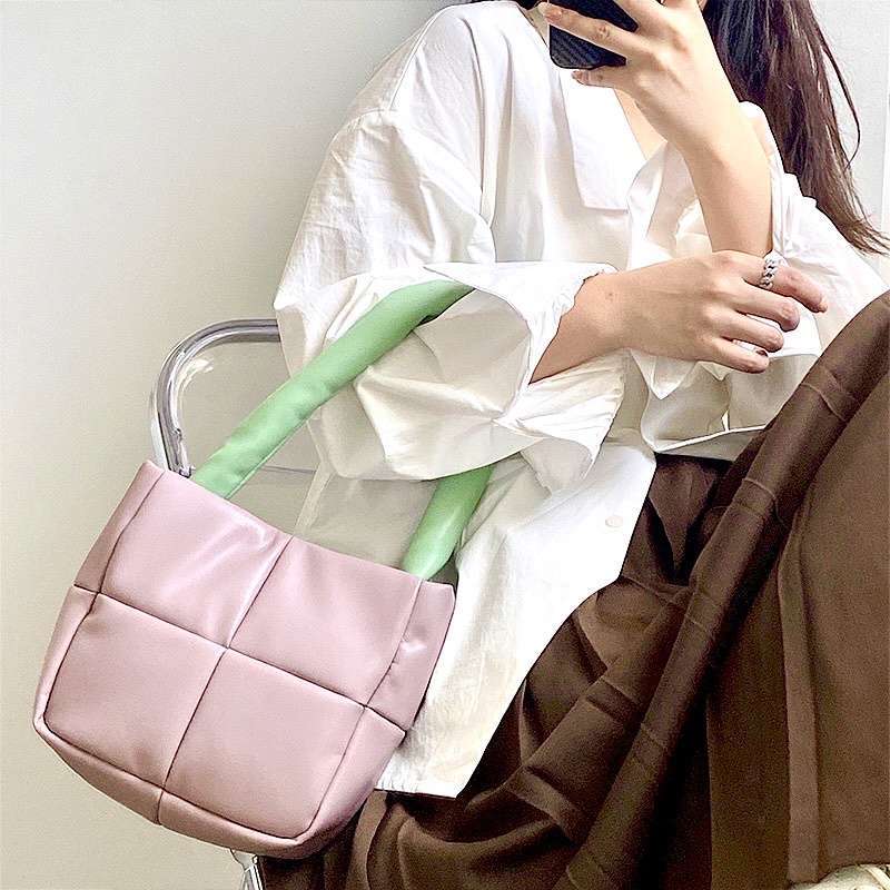 Jual Jiwoo Korean Pillow Puffy Hand Bag / Tas Jinjing Korea / Tas