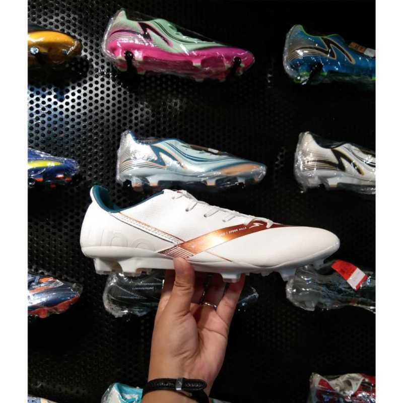 Sepatu Bola Specs Acc Uno FG Original Vanilla Ice