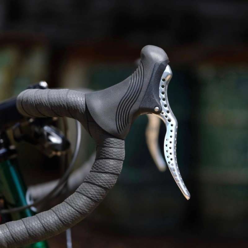 Leve Freno TRP RRL-SR – Stile Retrò, Manubrio Drop, Cappuccio Nero, Per Bici Da Strada Top Tpr 86 Leve Freno TRP RRL-SR – Stile Retrò, Manubrio Drop, Cappuccio Nero, Per Bici Da Strada Top Tpr 86
